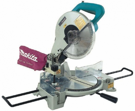 Торцовочная пила Makita LS1040 в прокат в Вологде. У нас лучшая цена за сутки! Возможность взять в аренду с выгодной скидкой до 40% при экспресс доставке 24/7. И помните, ночью стоимость еще дешевле на 30%! #арендапрокат #виброплита #выгодно